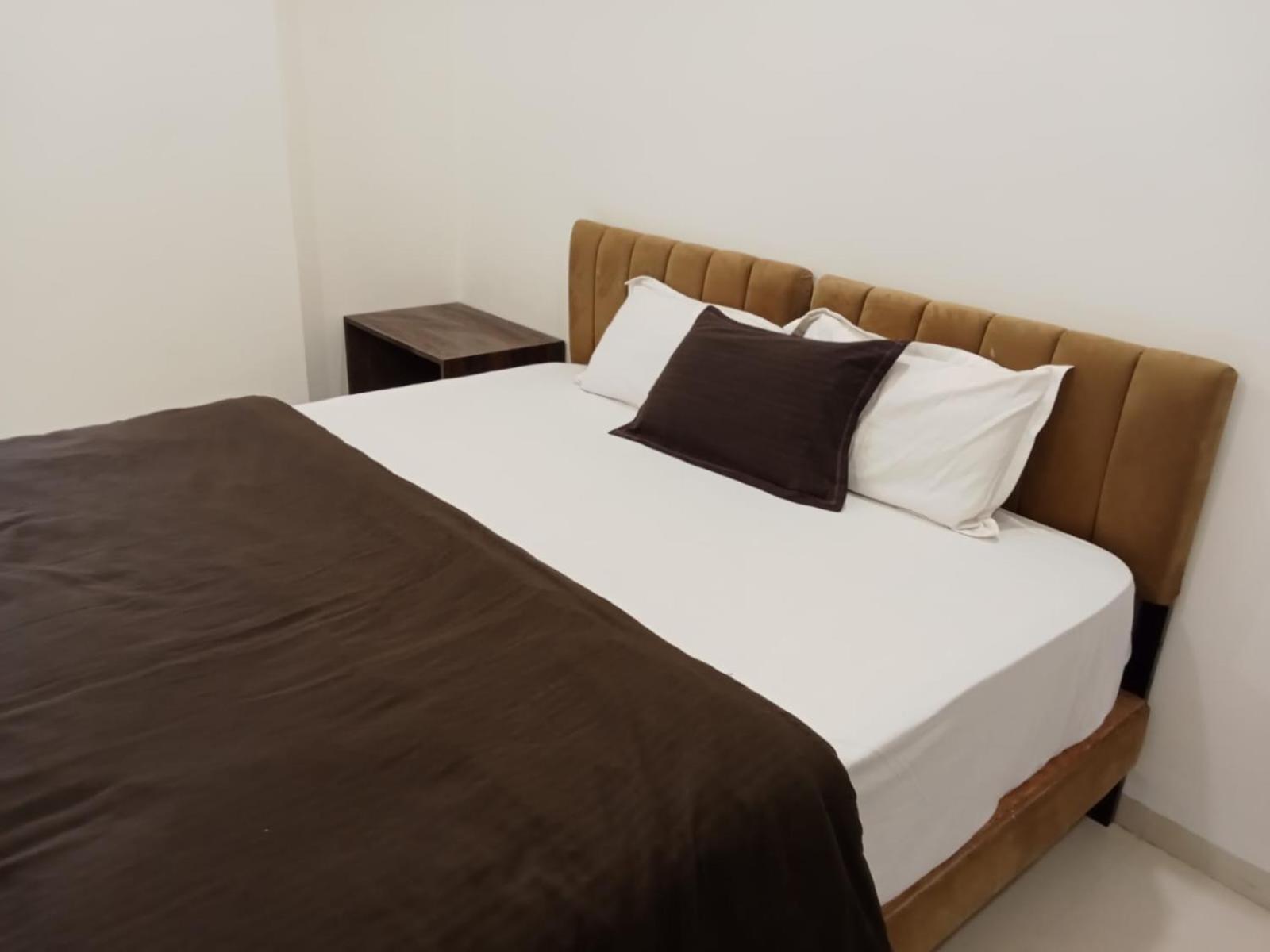 Hotel Kiwi Inn Vijaynagar Scheme 78 Indore Værelse billede